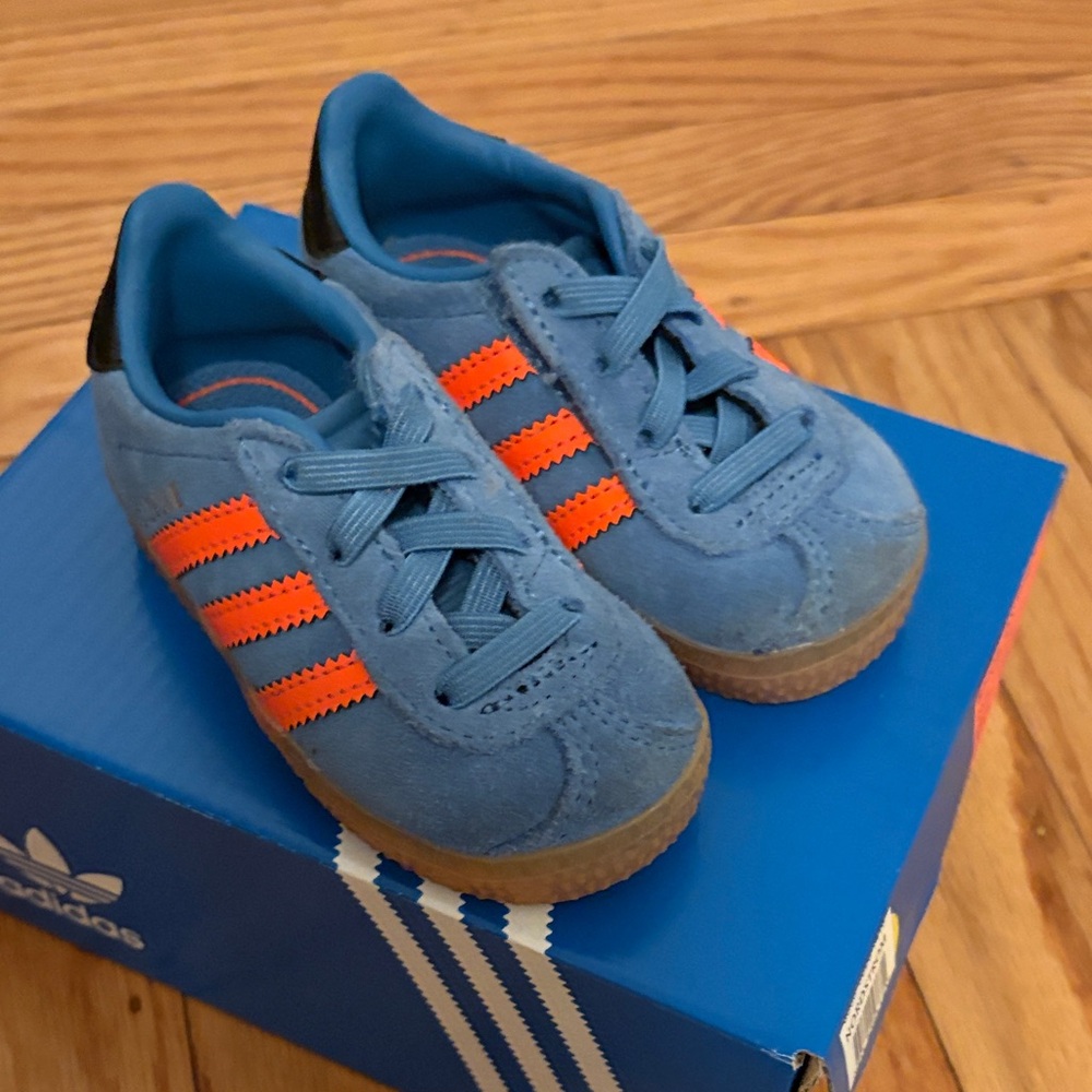 Adidas Kids Sneakers in Blue and Orange